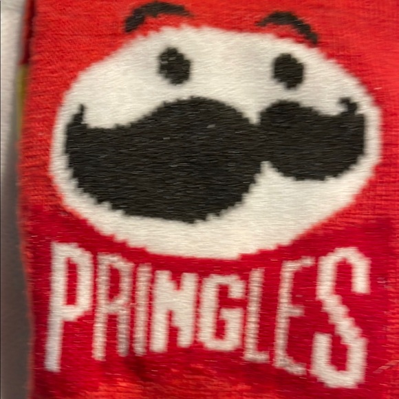 Pringle Red and Black Crew Socks - Picture 4 of 6